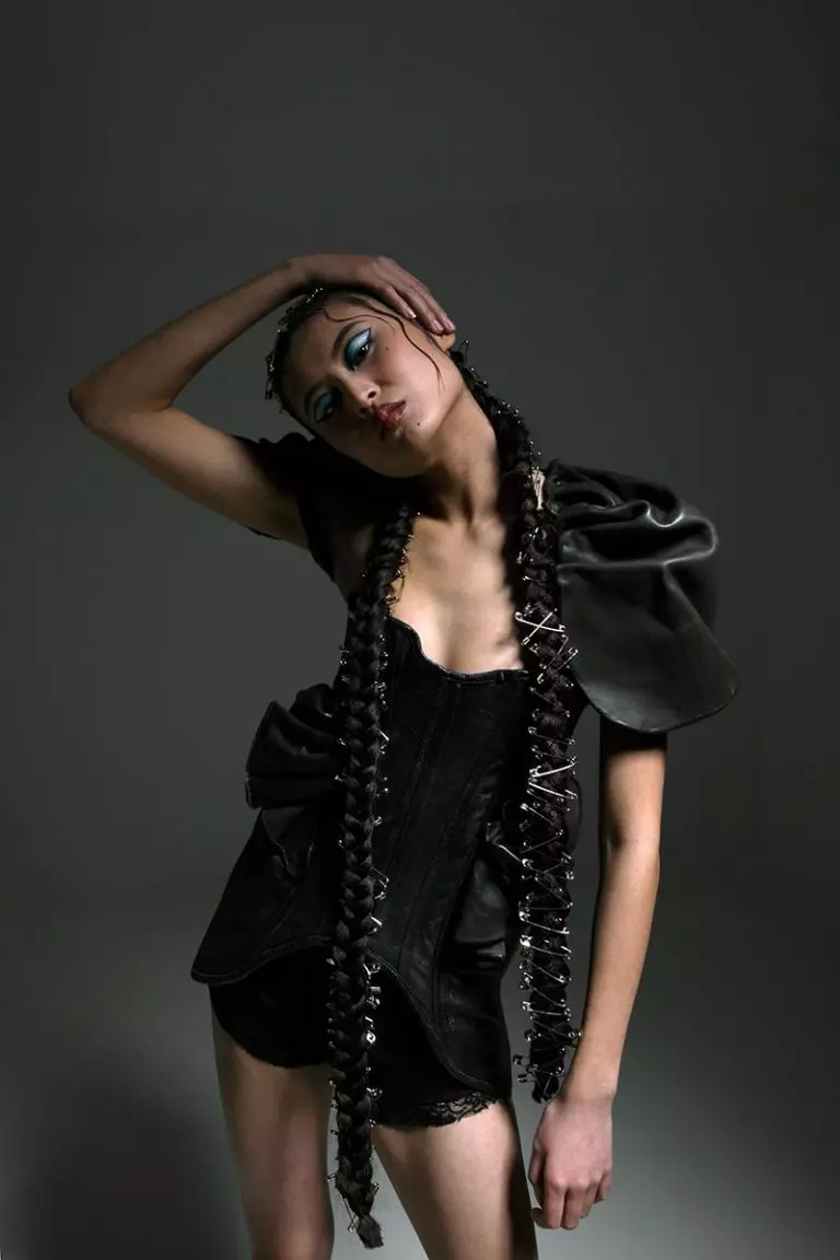Lazaro-Scabbia-Armando-Terrero-editorial-de-moda-dangerous-instincts-01