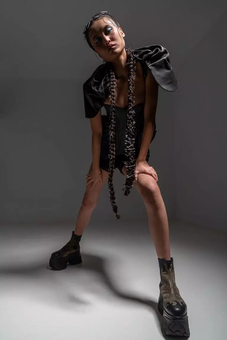 Lazaro-Scabbia-Armando-Terrero-editorial-de-moda-dangerous-instincts-10