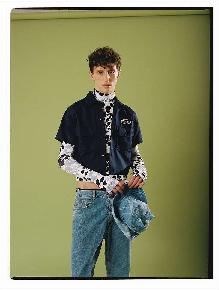 Shirt Dickies
Top Gabriel for Sach
Jeans Levis
Hat GCDS