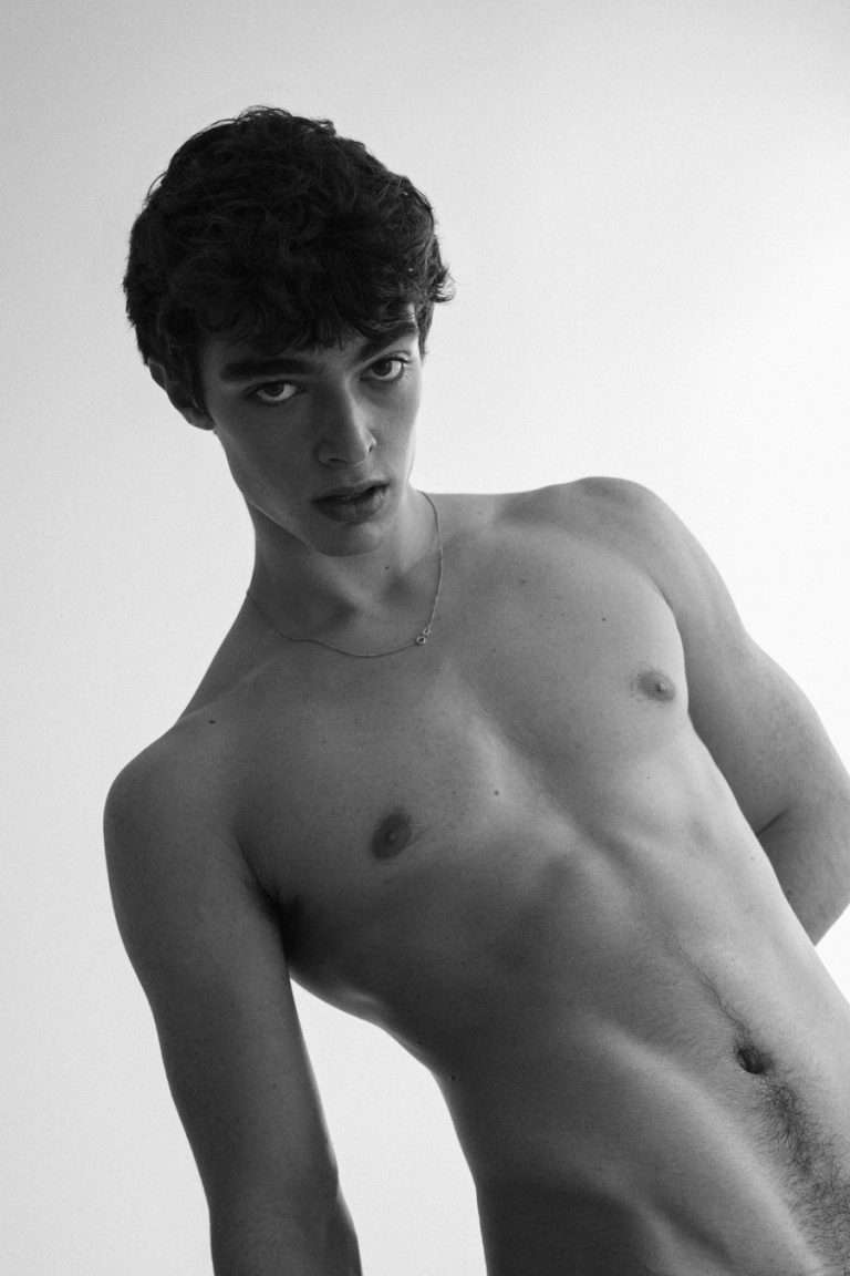 Vanity-Teen-18-2