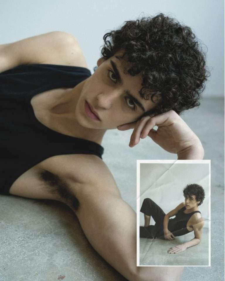 Vanity-Teen-22-819x1024