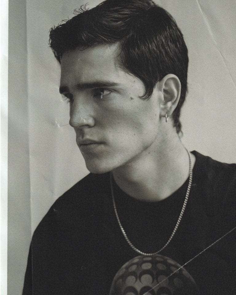 Vanity-Teen-27-768x960